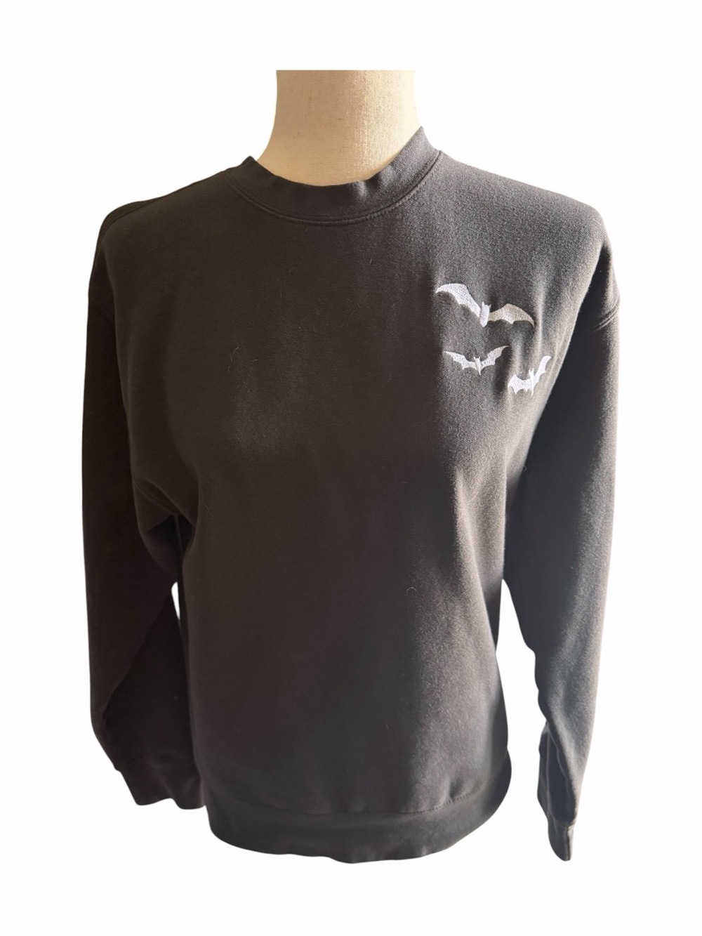 Charcoal gray sweatshirt with 3 embroidered bats-size small
